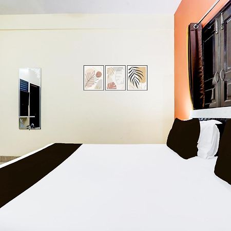 Hotel O R B Palace Varanasi Ngoại thất bức ảnh