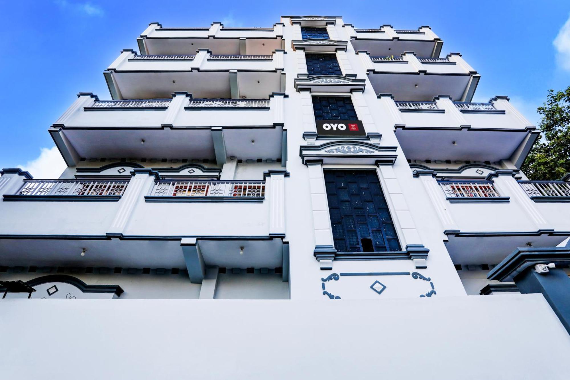 Hotel O R B Palace Varanasi Ngoại thất bức ảnh