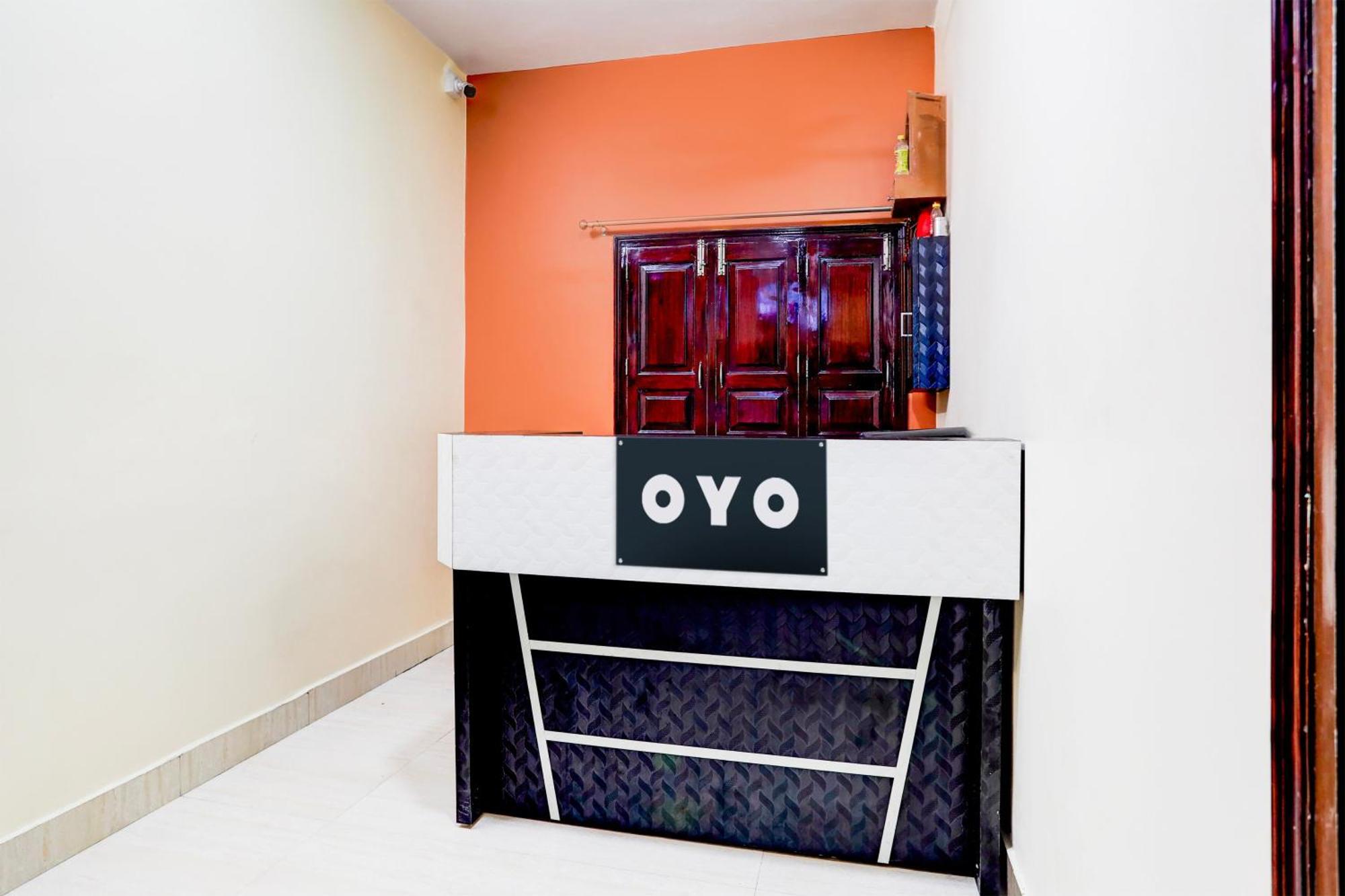 Hotel O R B Palace Varanasi Ngoại thất bức ảnh